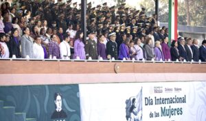 «Todo lo que pueden ser»: Sheinbaum inspira a niñas mexicanas este 8M