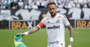 Ancelotti y el cuerpo médico de Brasil evalúan el futuro inmediato de Neymar