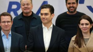 Morena acusa a Jorge Romero de encubrir 264 pisos ilegales en Benito Juárez