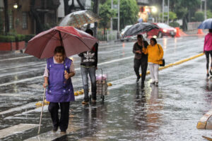 Activan alerta amarilla en toda la CDMX por fuertes lluvias y posible granizo