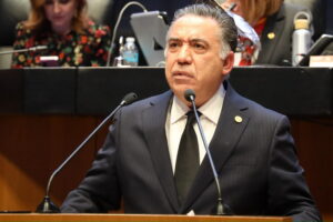 Senador Inzunza denuncia nexos entre CIA, Chihuahua y campaña de desprestigio