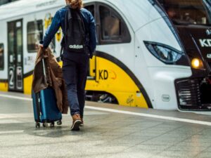 ¿Sirve poner un AirTag en la maleta antes de viajar?