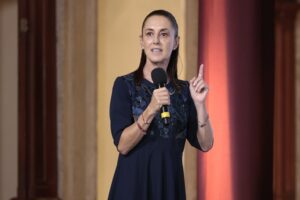 Claudia Sheinbaum defiende reforma constitucional para anular elecciones por intervencionismo extranjero