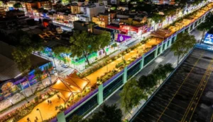Goteras, encharcamientos y accesos incompletos: las fallas que exhibió la Calzada Flotante de Tlalpan horas después de su inauguración