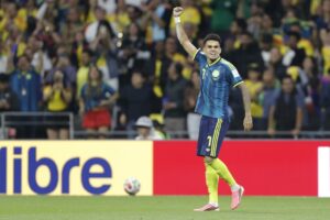 Colombia vence 3-1 a Uzbekistán con doble asistencia y lidera Grupo K