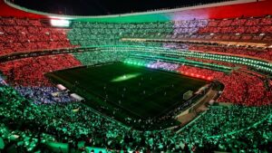 Estadio Azteca se convierte en la primera sede de tres Mundiales