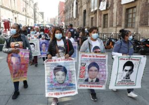 Ayotzinapa: Análisis pericial confirma evidencias indiscutibles en el caso