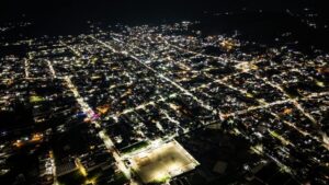 A mitad del camino, Toluca resplandece con 57 mil luminarias; Ricardo Moreno proyecta llegar a 70 mil