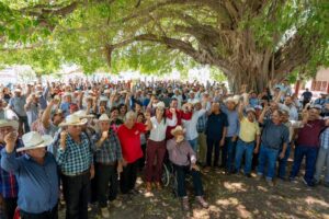 Geraldine Ponce destaca respaldo ciudadano tras recorrer Nayarit