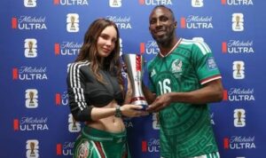 Frase viral de Belinda se convierte en lema de afición mexicana
