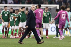 Cambio de horario del México vs Inglaterra altera logística del Tri