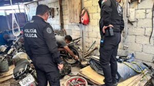 Recuperan en Toluca 571 vehículos robados, hay 354 detenidos