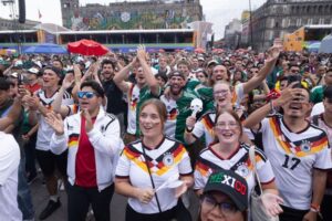 México escala al cuarto lugar mundial por peso del turismo en su economía