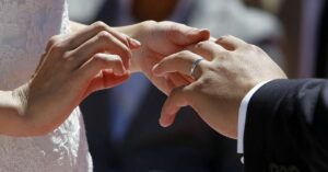 INEGI revela la nueva edad para casarse en México
