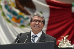 Monreal destaca beneficios de ampliar la regularización fiscal