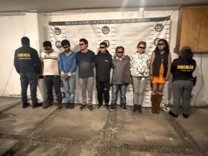 Golpe a presunta banda de motoratones y detienen a 19 en operativo en Toluca