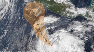 Vance podría convertirse en huracán categoría 3 frente a Guerrero