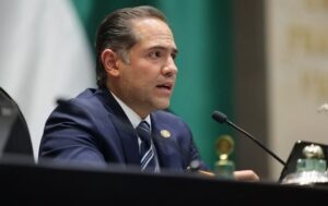 Raúl Bolaños-Cacho cita al contralor del INE por presunta corrupción